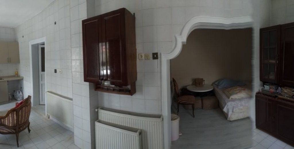 İstanbul - Boğaziçi - Paşabahçe, Sahilde Ev
                      ve Dükkan Satılık