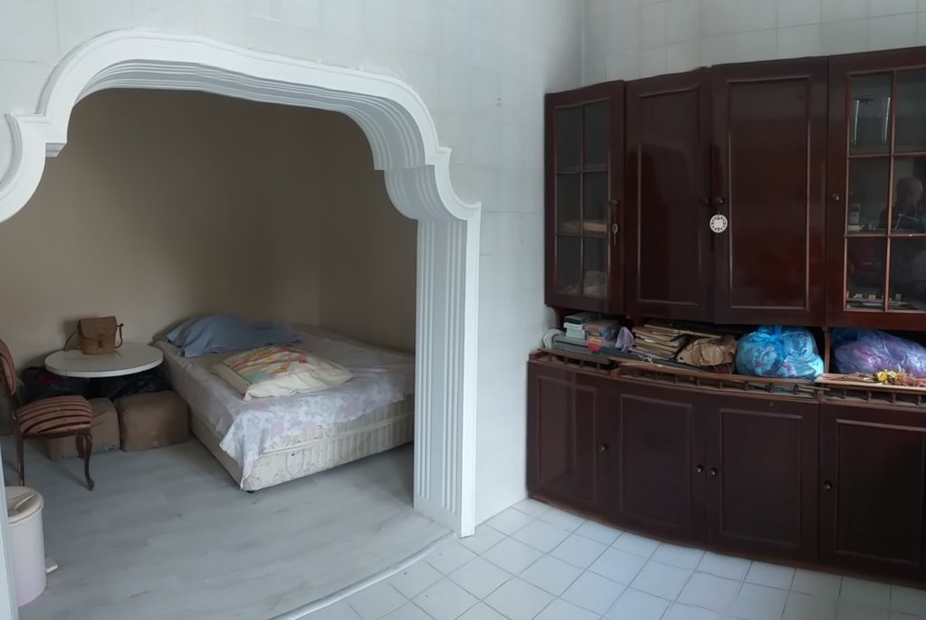 İstanbul - Boğaziçi - Paşabahçe, Sahilde Ev
                      ve Dükkan Satılık