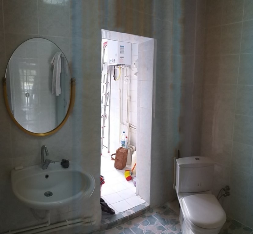 İstanbul - Boğaziçi - Paşabahçe, Sahilde Ev
                      ve Dükkan Satılık